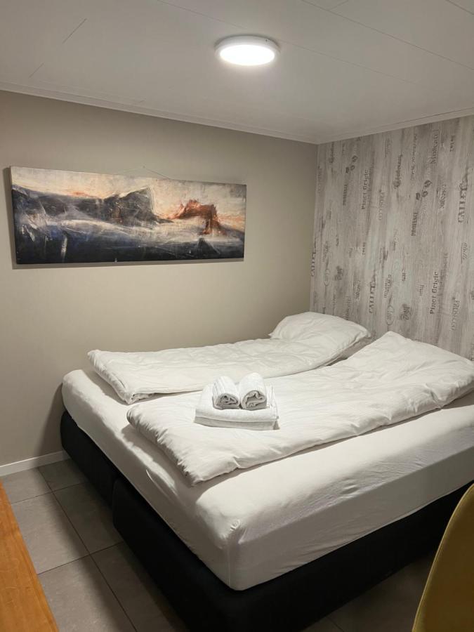 Hakoyveien 151, Tromso Hotel ภายนอก รูปภาพ