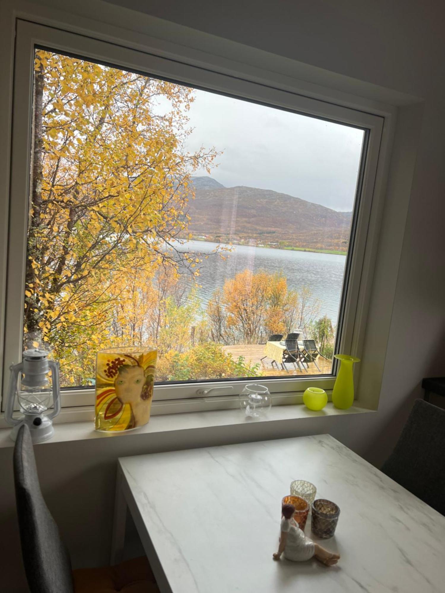 Hakoyveien 151, Tromso Hotel ภายนอก รูปภาพ